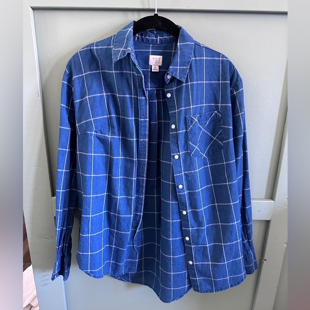 A New Day Women’s Button Up Shirt Size Small